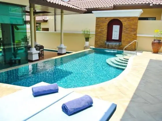 Villa Three Bedrooms With Private Pool