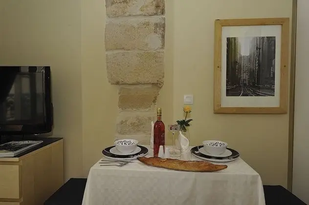 Stüdyo (Home Sweet Home)