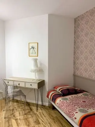 Apart Daire, Banyolu/Duşlu, Bahçe Manzaralı (Guerech' de Bretagne)