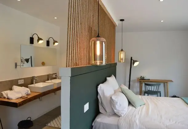 Tek Büyük Yataklı Oda (La Trois)