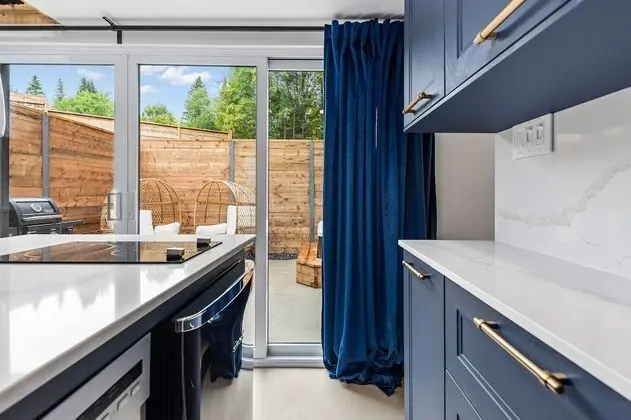 Exclusive Dağ Evi, 1 En Büyük (King) Boy Yatak, Sıcak Su Havuzu, Avlu Manzaralı