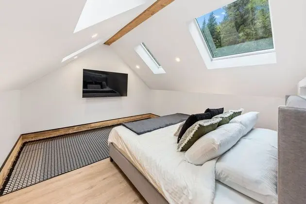 Executive Dağ Evi, 1 En Büyük (King) Boy Yatak, Sıcak Su Havuzu, Avlu Manzaralı