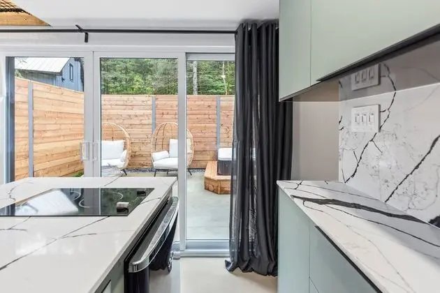 Executive Dağ Evi, 1 En Büyük (King) Boy Yatak, Sıcak Su Havuzu, Avlu Manzaralı