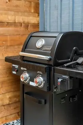 Executive Dağ Evi, 1 En Büyük (King) Boy Yatak, Sıcak Su Havuzu, Avlu Manzaralı