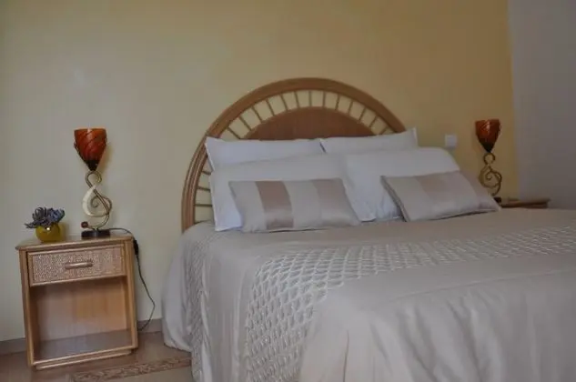 Tek Büyük Yataklı Oda