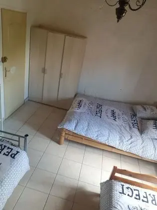 Dört Kişilik Oda, Sigara İçilmez