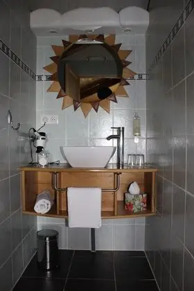 Classic Üç Kişilik Oda