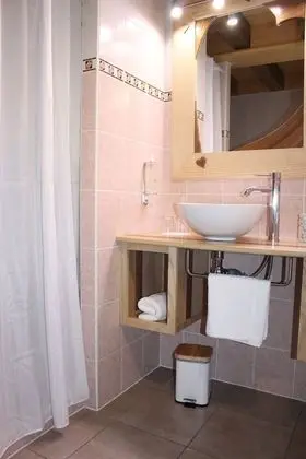 Romantic Tek Büyük Yataklı Oda