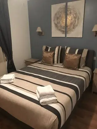 Kır Evi, 2 Yatak Odası, Havuz Manzaralı