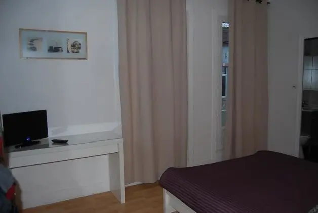 Üç Kişilik Oda, Birden Çok Yatak