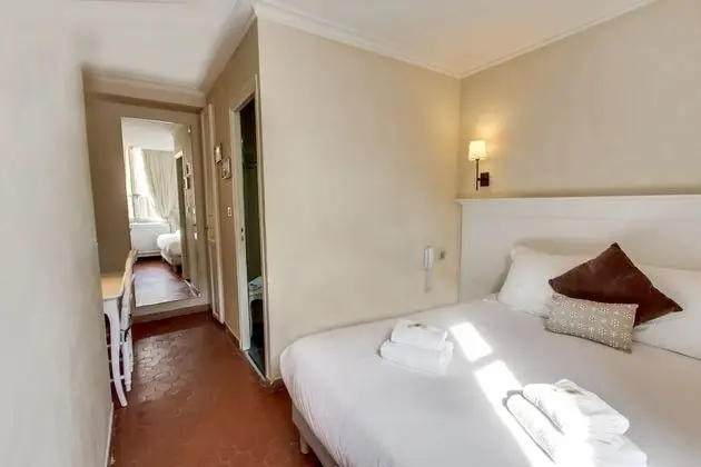Comfort Tek Büyük Yataklı Oda