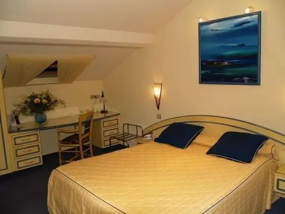 Tek Büyük Yataklı Oda