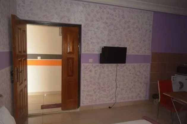 Apart Daire, 1 Çift Kişilik Yatak, Sigara İçilmez