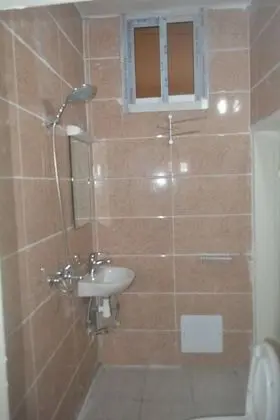 Apart Daire, 1 Çift Kişilik Yatak, Sigara İçilmez