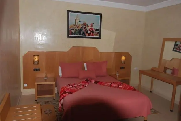 Standard Tek Büyük Yataklı Oda