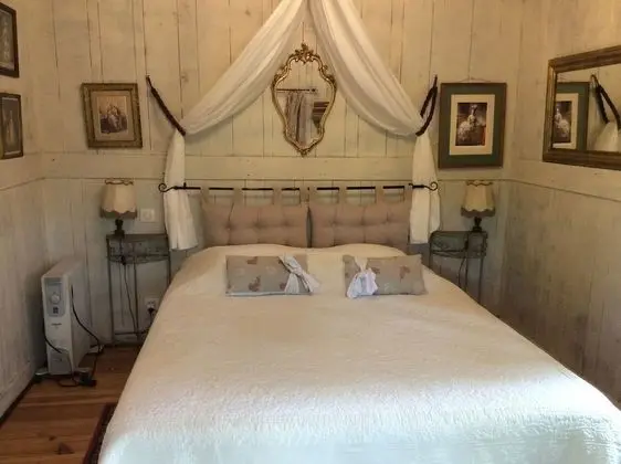 Tek Büyük Yataklı Oda, Bahçe Manzaralı (Maria Antonietta)