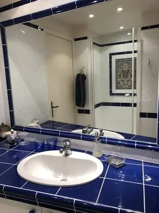 Standard Üç Kişilik Oda (2)
