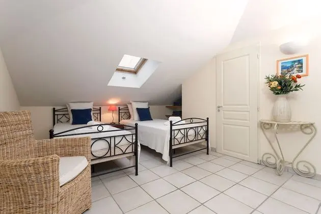 Villa 6 pièces - 12 personnes