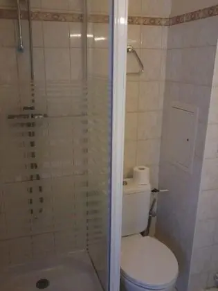 Classic Tek Büyük Yataklı Oda