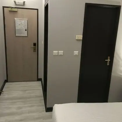 Premium Tek Büyük Yataklı Oda