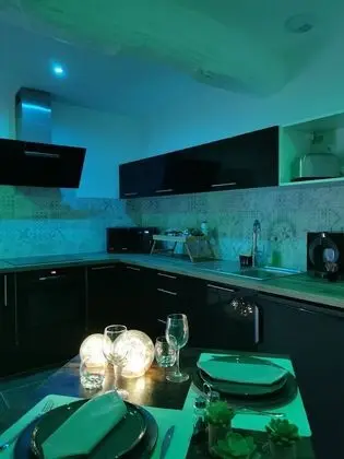 Luxury Apart Daire, Sıcak Su Havuzu (Le Nid Douillet)