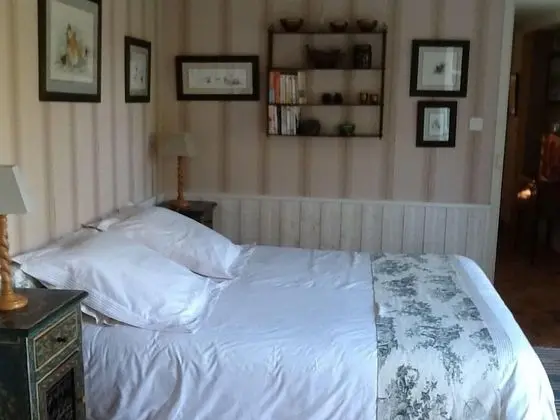 Üç Kişilik Oda (Verte)