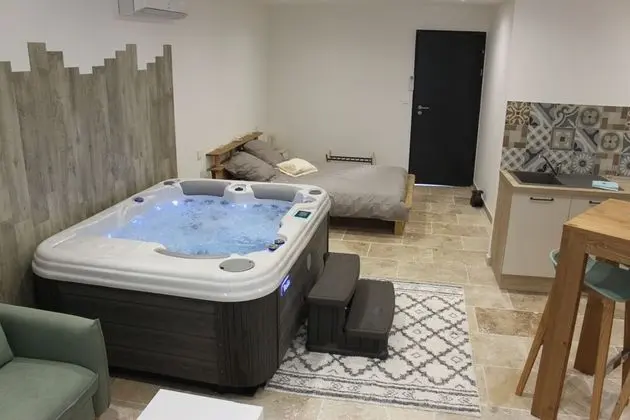 Comfort Çatı Katı (Loft), Sıcak Su Havuzu (1. Secret N°1)