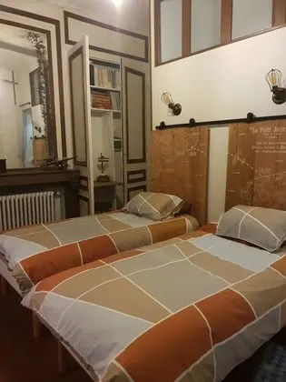 Classic Tek Büyük veya İki Ayrı Yataklı Oda, Bağlantılı Odalar, Avlu Manzaralı