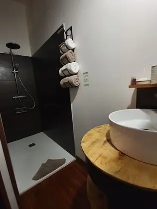 Classic Tek Büyük veya İki Ayrı Yataklı Oda, Bağlantılı Odalar, Avlu Manzaralı