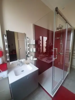 Classic Tek Büyük Yataklı Oda, 1 Çift Kişilik Yatak, Bağlantılı Odalar, Şehir Manzaralı