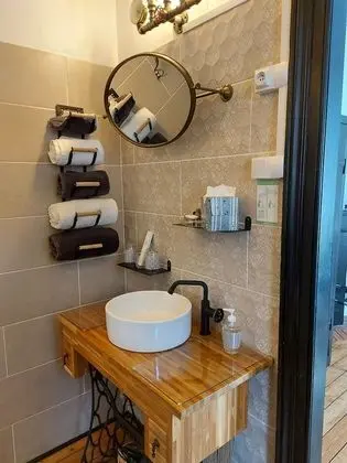 Classic Tek Büyük Yataklı Oda, Sigara İçilmez, Avlu Manzaralı