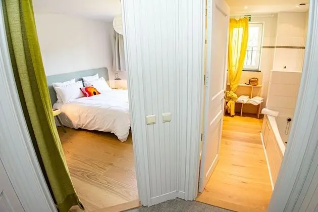 Comfort Tek Büyük veya İki Ayrı Yataklı Oda