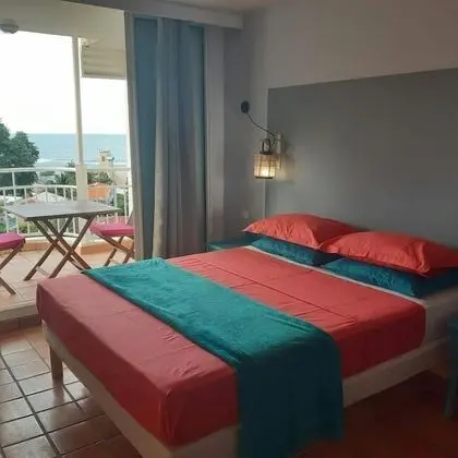 Stüdyo, Sigara İçilmez, Deniz Manzaralı