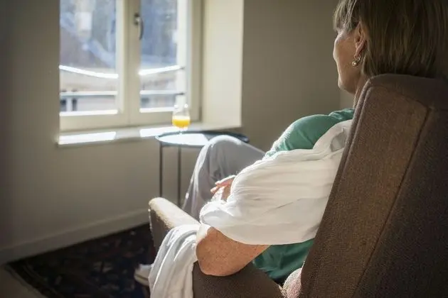 Comfort Süit, 1 Büyük (Queen) Boy Yatak, Sigara İçilmez