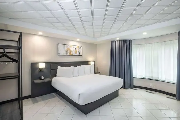 Süit, Küçük Mutfak (king bed)