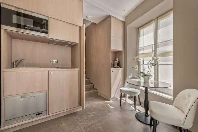 Executive Tek Büyük Yataklı Oda