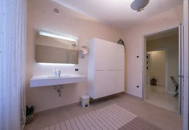 Honeymoon Oda, 1 En Büyük (King) Boy Yatak (Les Suites di Sara 5)