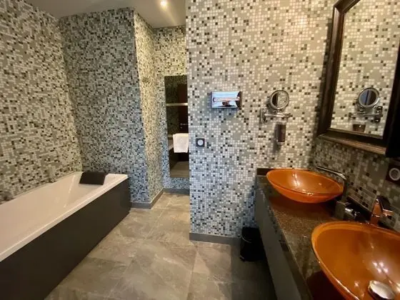 Confort Double Room, vue lac, terrasse