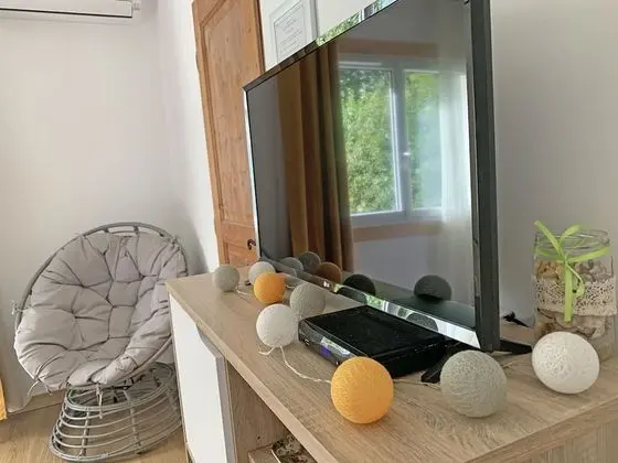 Comfort Üç Kişilik Oda, Bahçe Manzaralı