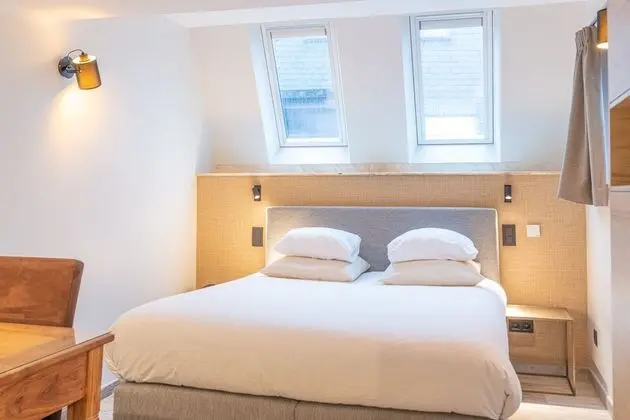 Tek Büyük veya İki Ayrı Yataklı Oda