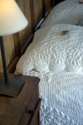 Panoramic Oda, 1 Büyük (Queen) Boy Yatak, Havuz Manzaralı