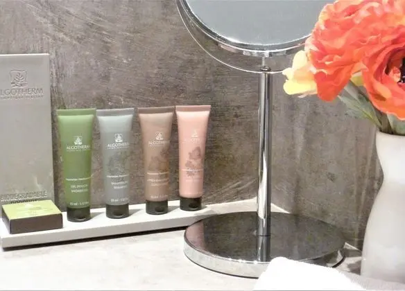 Superior Oda, 1 En Büyük (King) Boy Yatak, Havuz Kullanımı, Zemin Kat