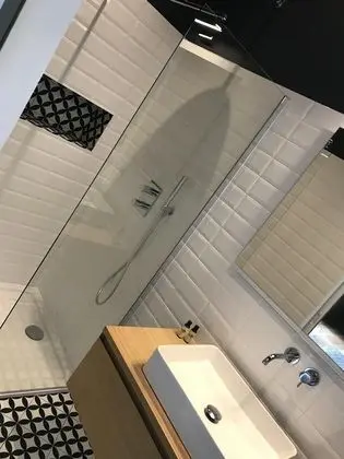 Standard Apart Daire, Balkon (402)