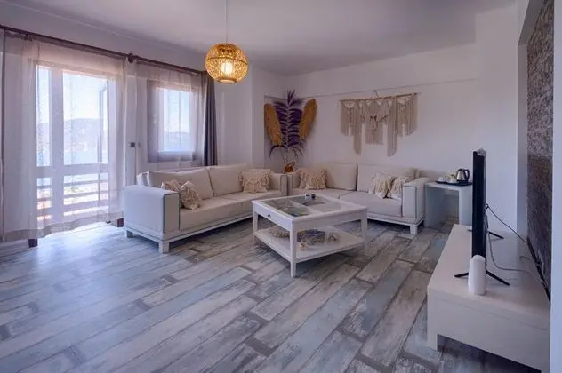 King Suite, Deniz Manzaralı, Balkonlu