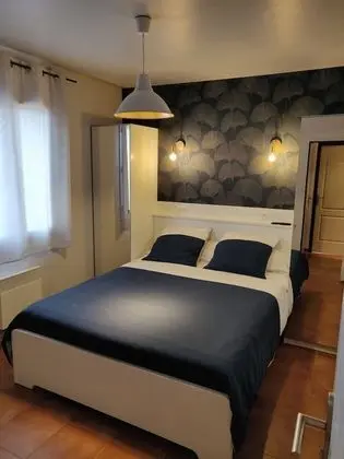 Classic Tek Büyük Yataklı Oda