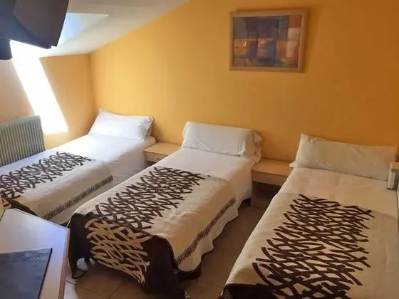 Üç Kişilik Oda (3 adults)