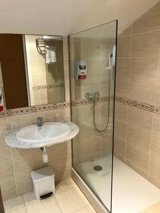 Üç Kişilik Oda (3 adults)