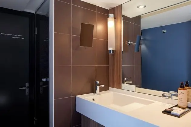 Classic Oda, 1 Büyük (Queen) Boy Yatak, Balkon