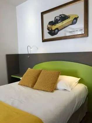Comfort Tek Büyük Yataklı Oda