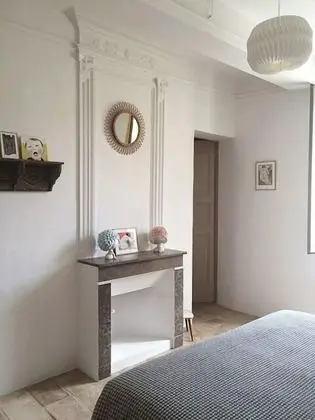 Design Tek Büyük Yataklı Oda, Banyolu/Duşlu (Chambre 2)